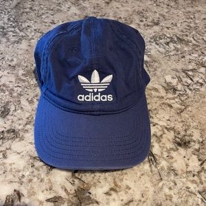 Adidas ball cap in Navy